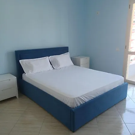 Lovely 2-bedroom Apartment Vlore